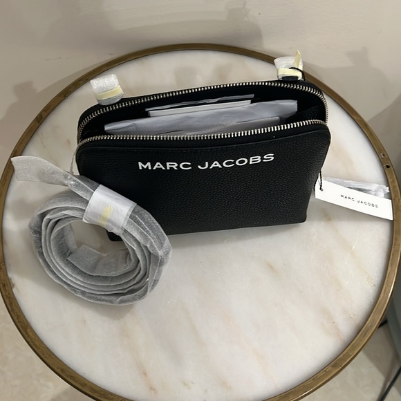 Marc Jacobs , color black with strap - Picture 2 of 7